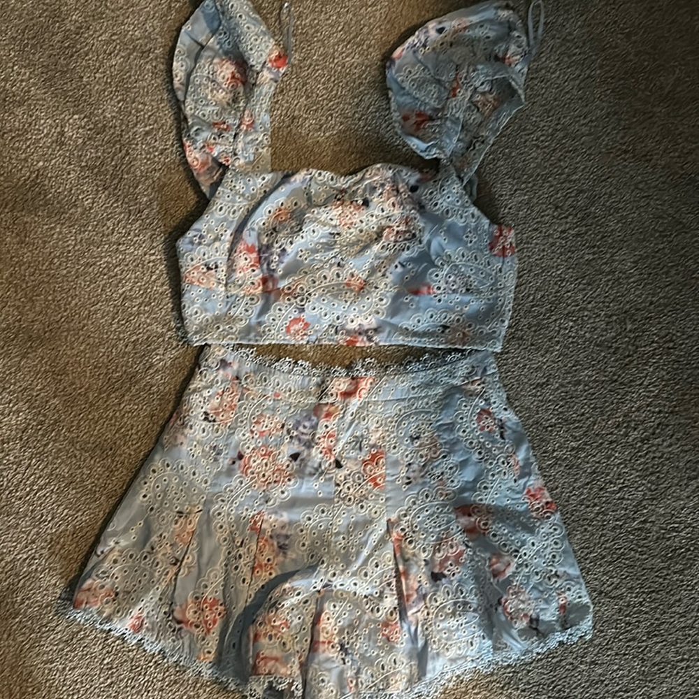 VICI just me floral set